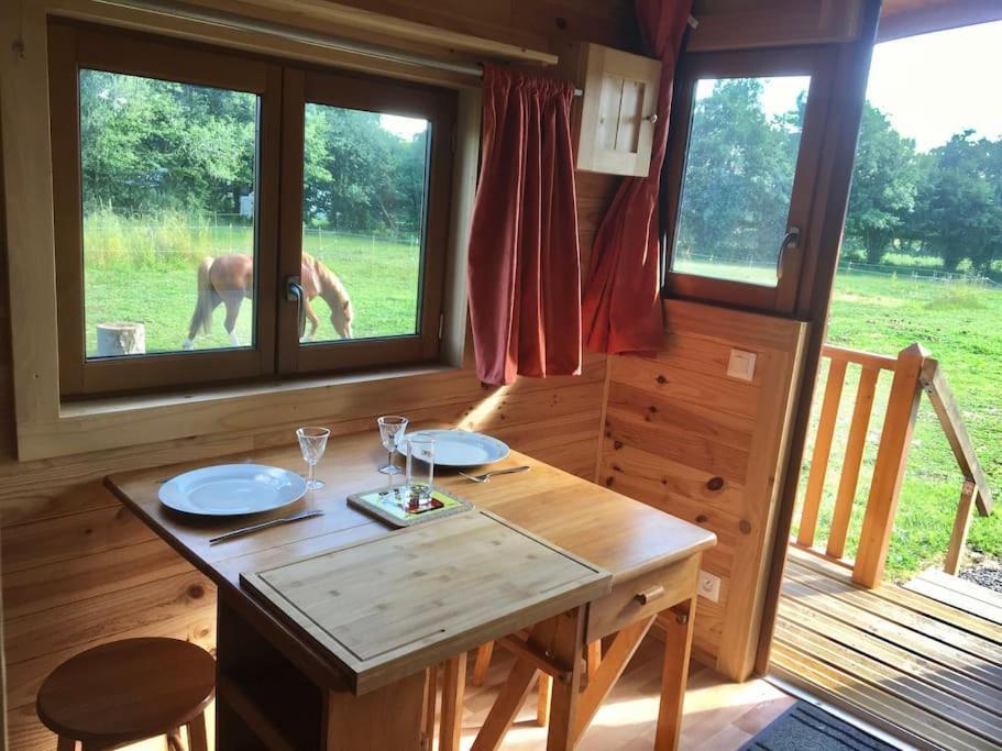 Baie Normandie Tiny House Isolee , Chauffee, 40min Mt St Michel 30min Draps Serviettes